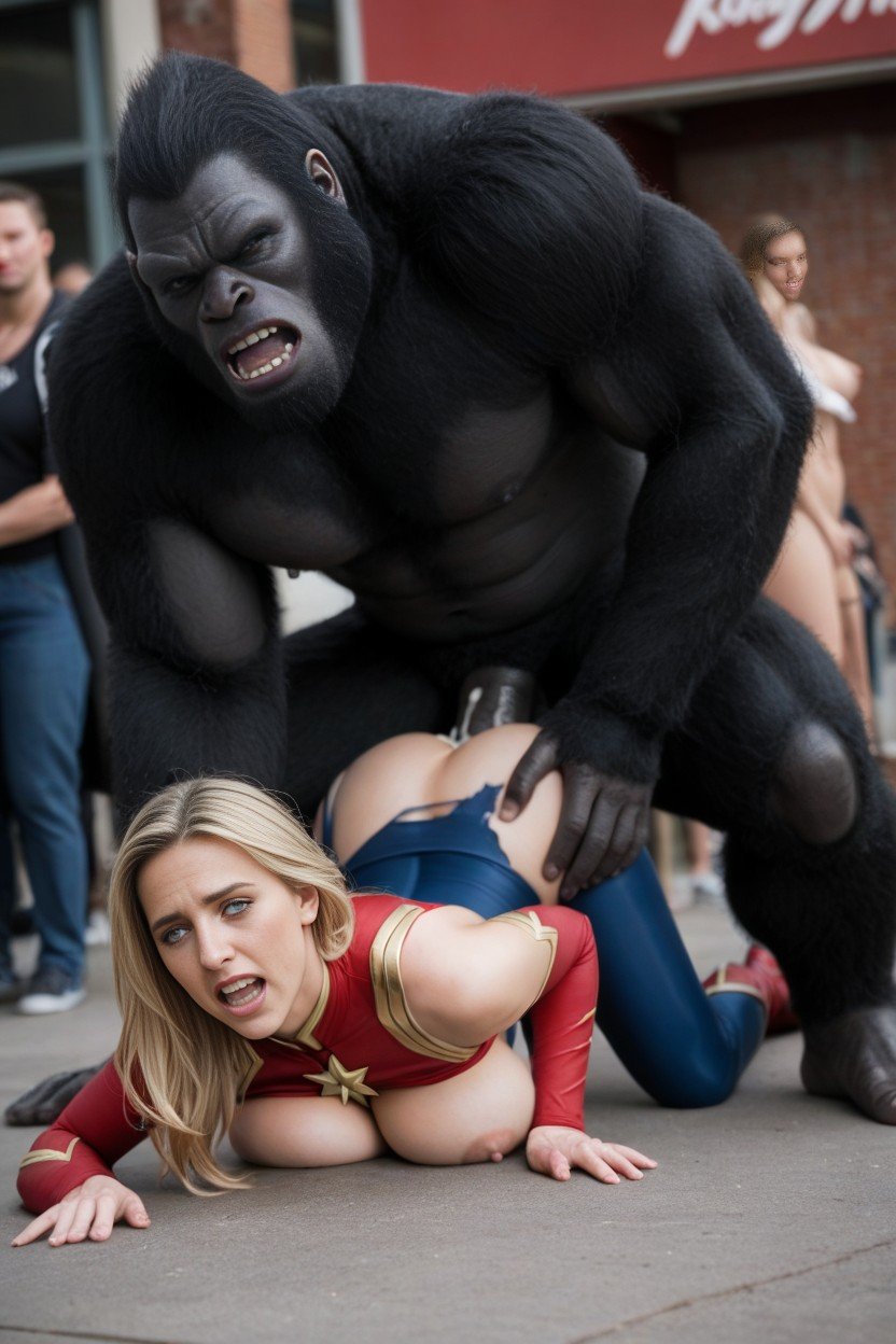 Gorilla Pushes Captain Marvel's Head Into The Ground, Gorilla Screaming, Torn Clothes Pornografia de IA